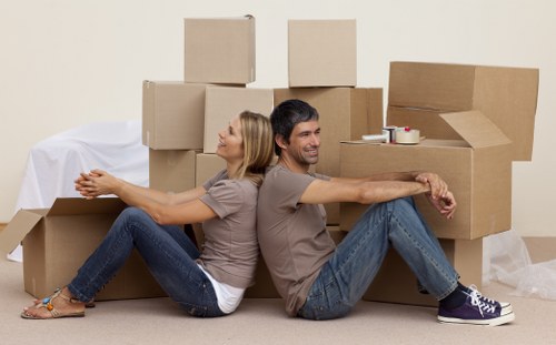 Efficient unpacking team in Brixton